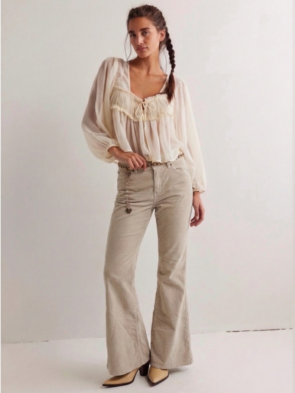 BDG Urban Outfitters High Rise Flare Corduroy Pants 32 (31x31) Beige Womens